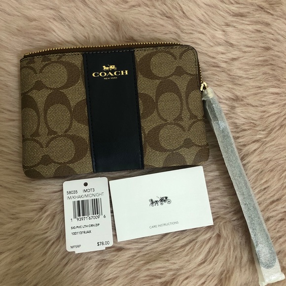 Coach Wrislet coin pouch - Picture 2 of 4